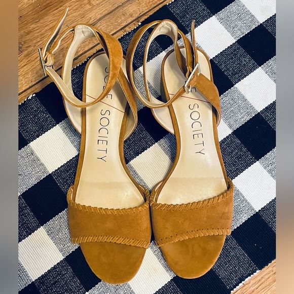 Sole|Society  - Picture 2 of 7